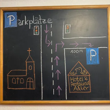 Und Restaurant Adler מלון