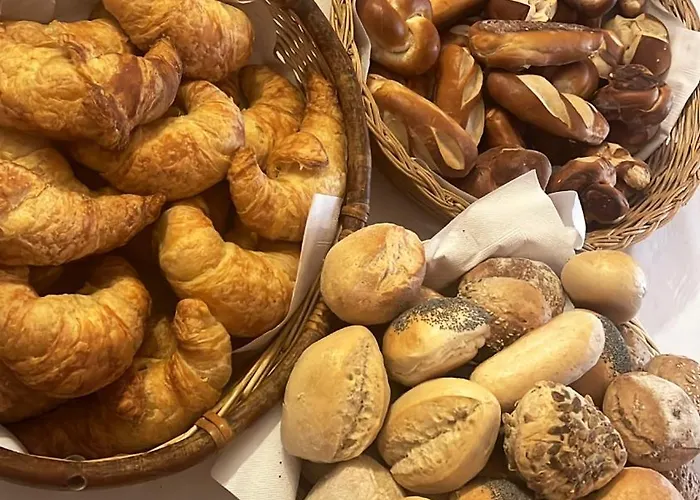 Und Restaurant Adler 3* オフェンブルク